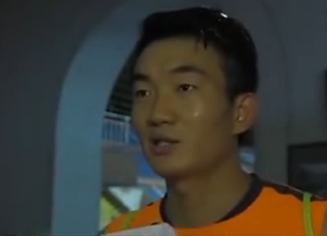 精品久久综合一区二区
